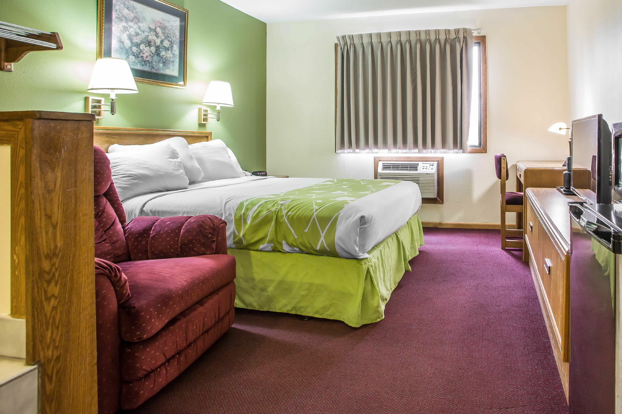 Econo Lodge Inn & Suites Дабек Экстерьер фото